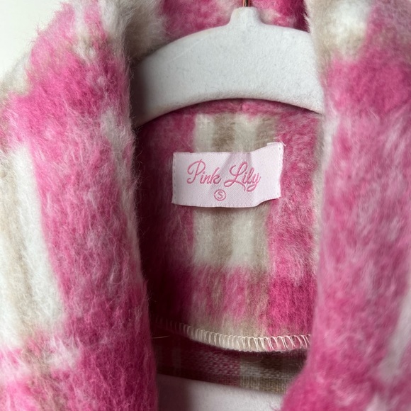 Pink Lily Plaid Shacket Coat - Picture 2 of 7